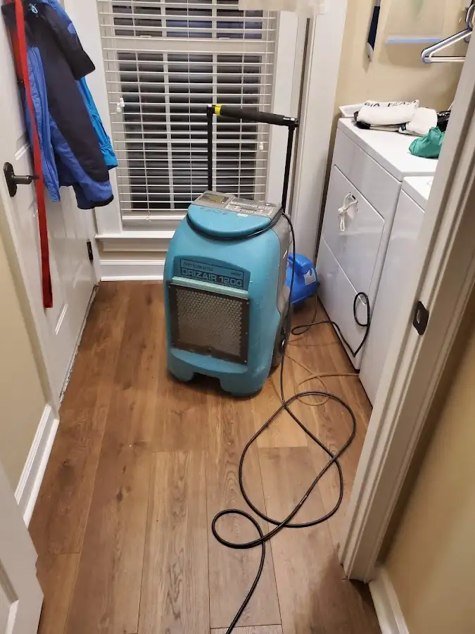 Commercial dehumidifier deployed for Flood Damage Cleanup in Media